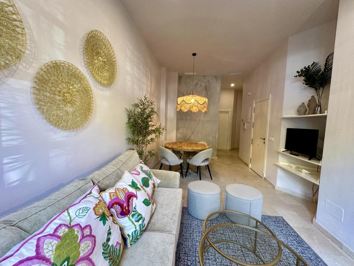 Urbe10 Pries Suite Malaga Exterior photo