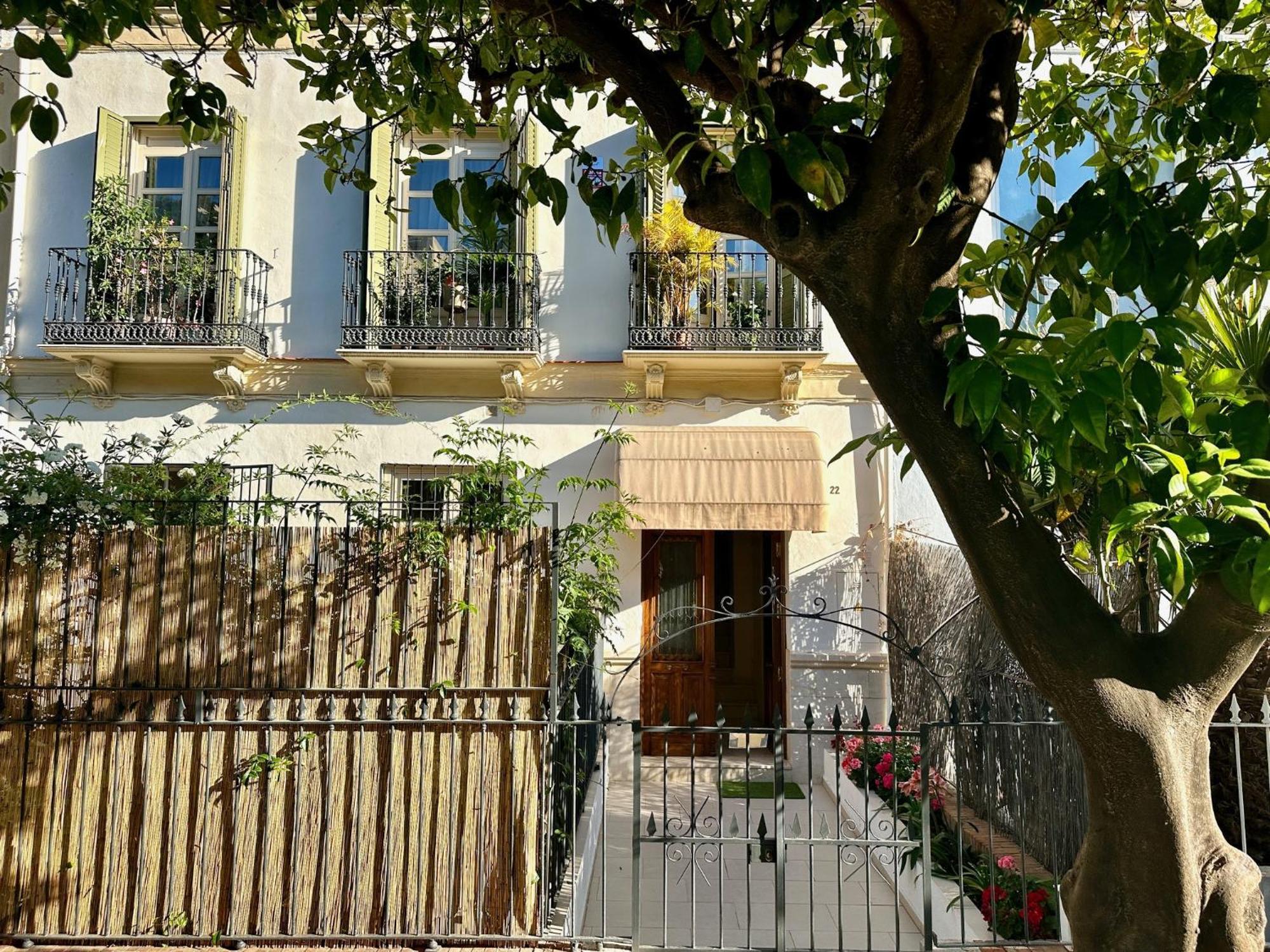 Urbe10 Pries Suite Malaga Exterior photo